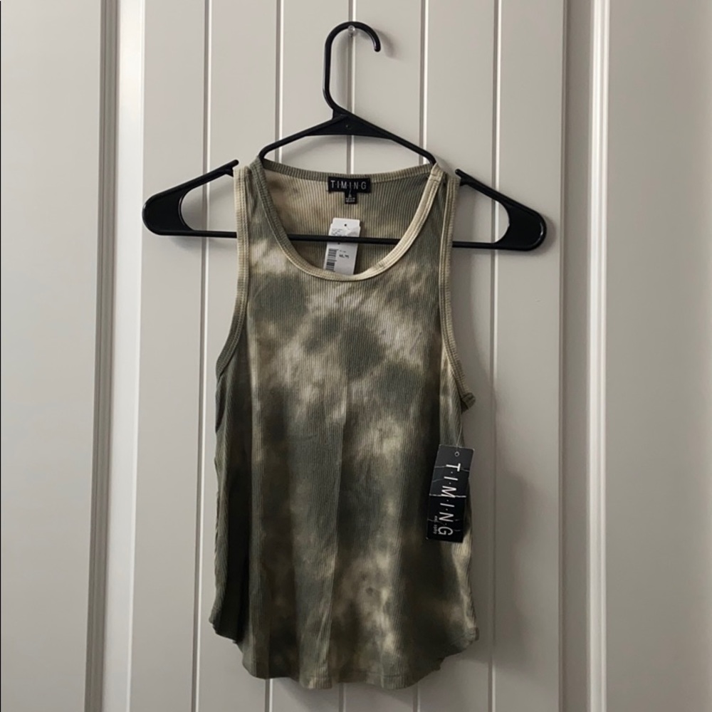 TYE DYE TANK